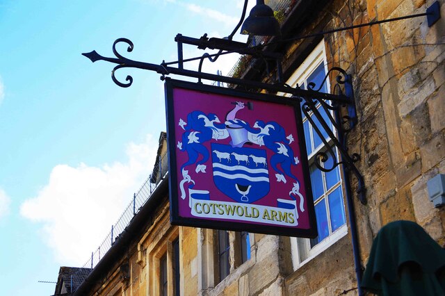 The Cotswold Arms (2) - sign, 46 High Street, Burford, Oxon