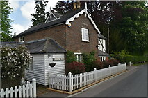 TQ5642 : Birchetts Lodge by N Chadwick