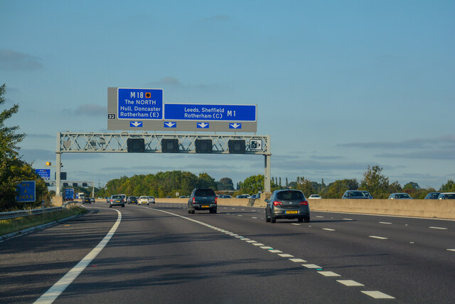 Aston Cum Aughton : M1 Motorway © Lewis Clarke cc-by-sa/2.0 :: Geograph ...