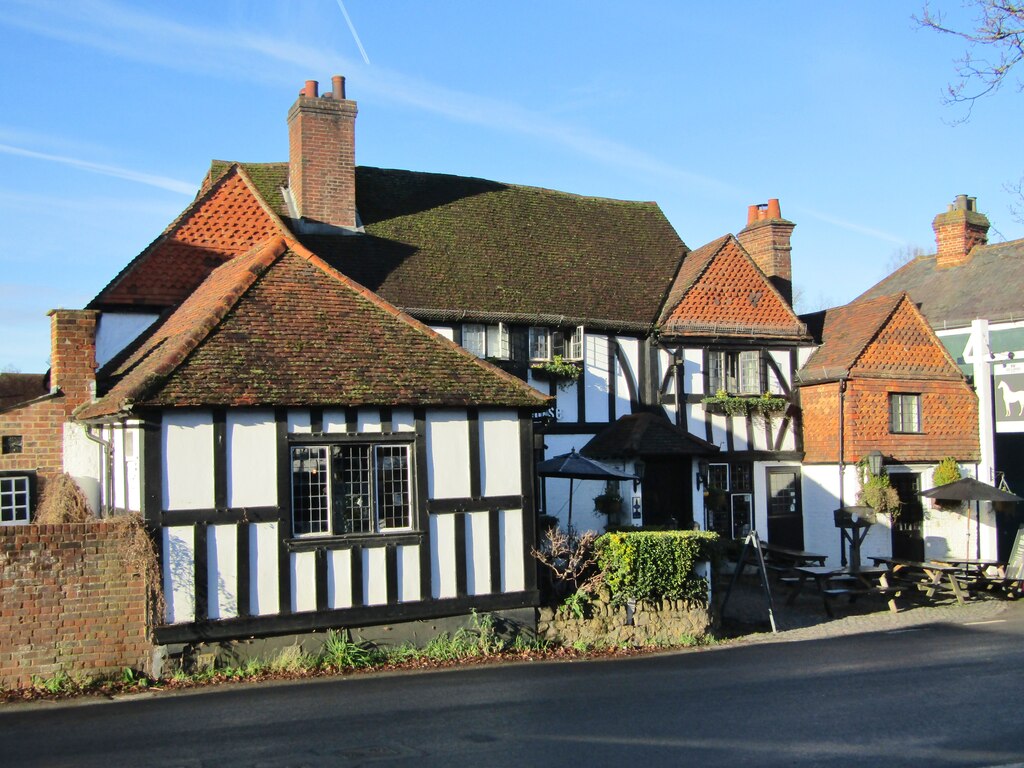 Shere - White Horse © Colin Smith cc-by-sa/2.0 :: Geograph Britain and ...