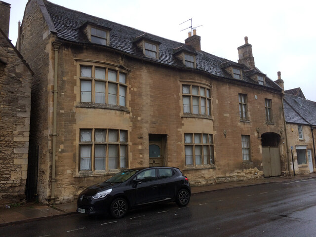 Bell House 43 and 43A West Street, Oundle