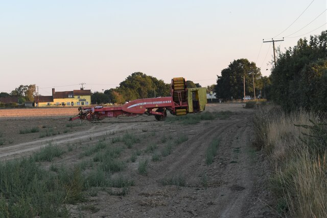 Potato harvester, The Heath, Tattingstone