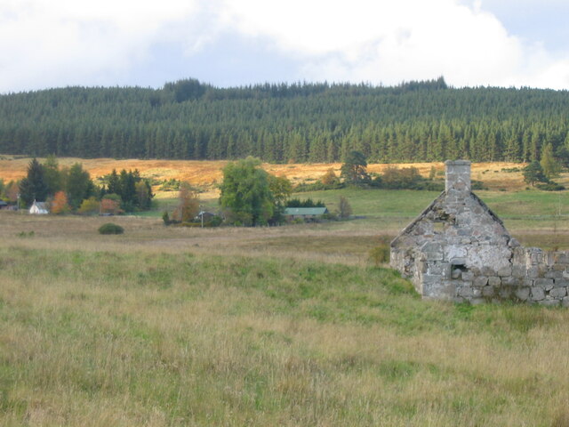 Westermost of two ruined cottages at Ballacha