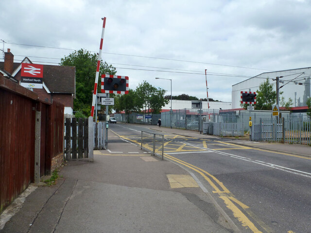Level crossing at Watford North