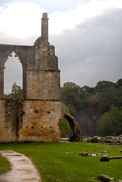 Sheltering from the rain, Bolton Abbey