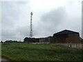 Mast and barn at Bincombe Barn