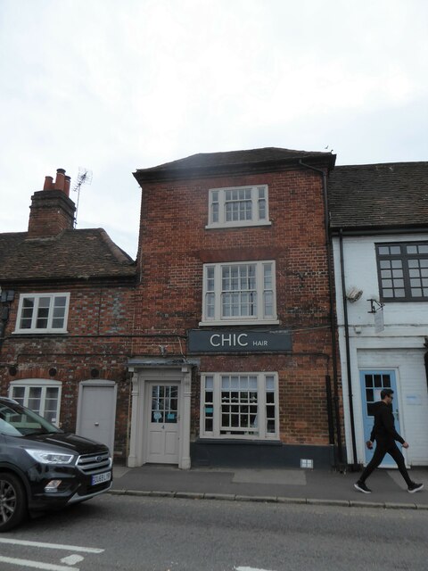 Chic, Chapel Street