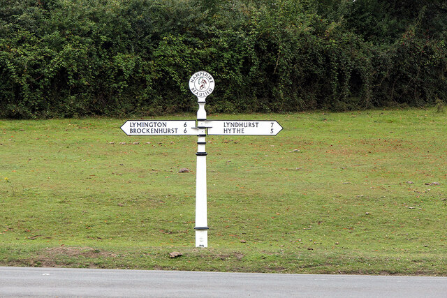 A road sign on the edge of Beaulieu