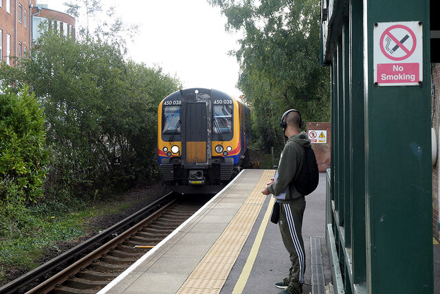 A train for Brockenhurst approaching Lymington Town station