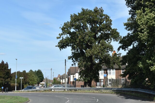 Junction of Raeburn Road and Sandyhill Road