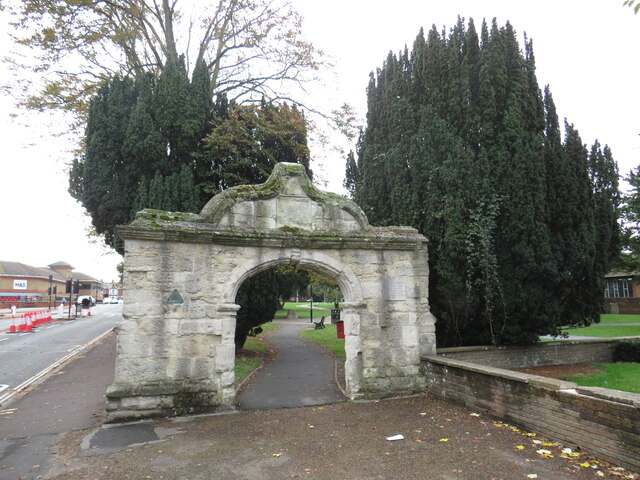 Church Litten park gateway, Newport