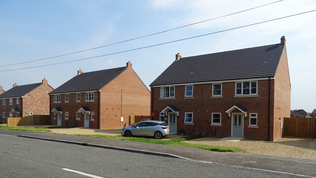 New houses on Sutton Road, Walpole Cross Keys