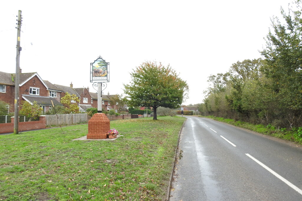 Hollesley village sign © Adrian S Pye cc-by-sa/2.0 :: Geograph Britain ...