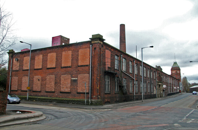 Clarence Mill, Stalybridge © Chris Allen :: Geograph Britain and Ireland