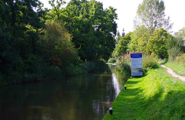 Droitwich Barge Canal, near Fernhill Heath, Worcs