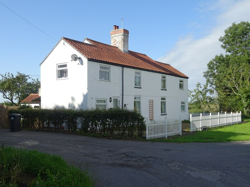 Hall Farm Cottage, Old Woodhall © JThomas Cc-by-sa/2.0 :: Geograph ...