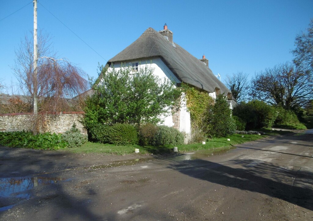 Winfrith Newburgh, Old Dairy Cottage © Mike Faherty :: Geograph Britain ...