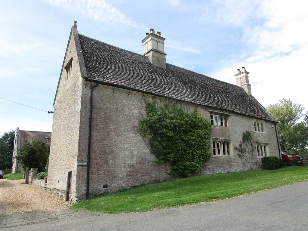 Manor Farmhouse, Wadenhoe © Jonathan Thacker Geograph Britain and