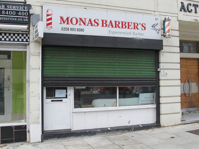 Lockdown 2, Mona's barber shop closed
