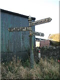 NZ1228 : Direction Sign – Signpost at Morley Farm by Mike Rayner