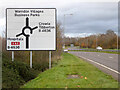 SO8854 : Road sign on the A4440, Worcester Bypass by Chris Allen