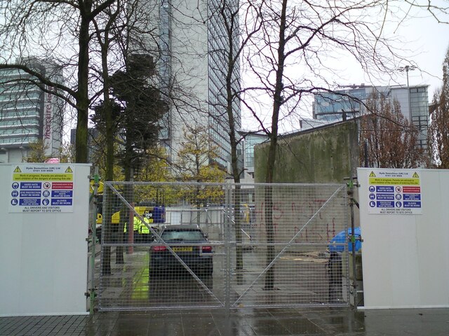 Piccadilly Wall demolition site