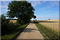 Path leading to Irby-upon-Humber