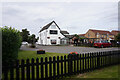 Farmhouse public house on Station Road, New Waltham