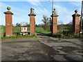 SO6443 : Gateway and entrance Canon Frome Court by Philip Halling
