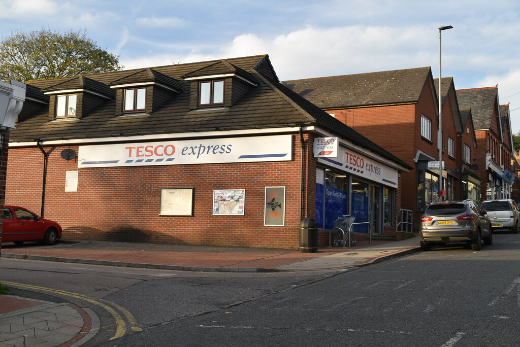 tesco-express-n-chadwick-geograph-britain-and-ireland