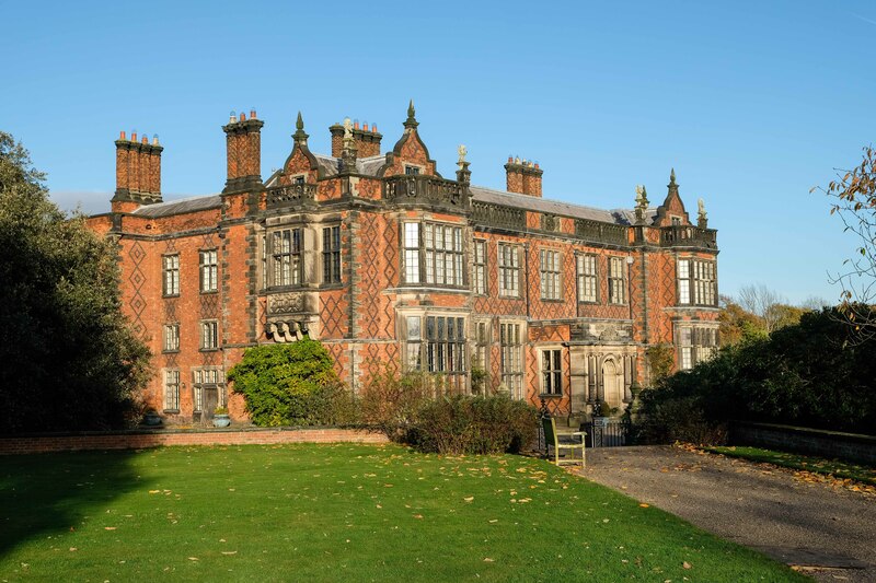 Arley Hall © Jeff Buck cc-by-sa/2.0 :: Geograph Britain and Ireland