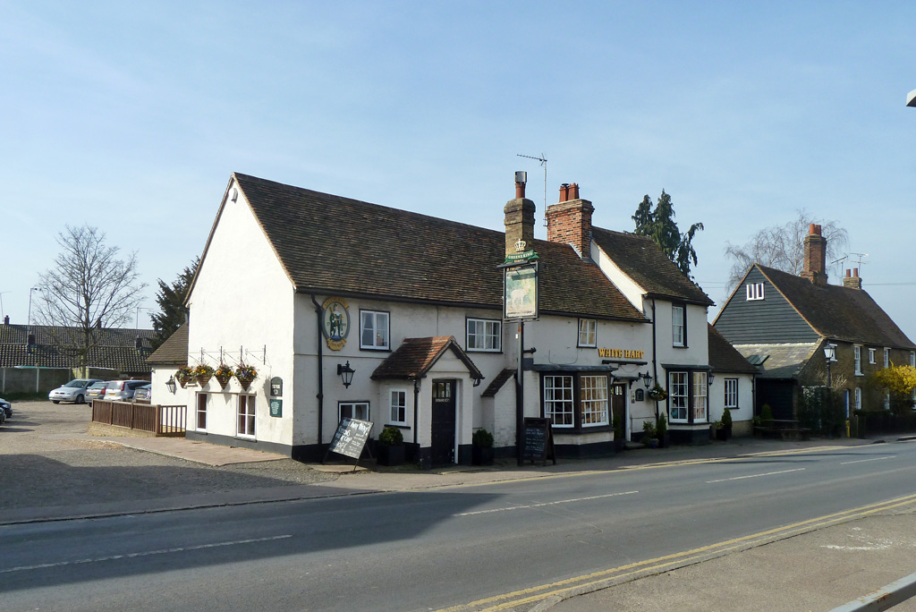 The White Hart Roydon © Robin Webster Geograph Britain And Ireland