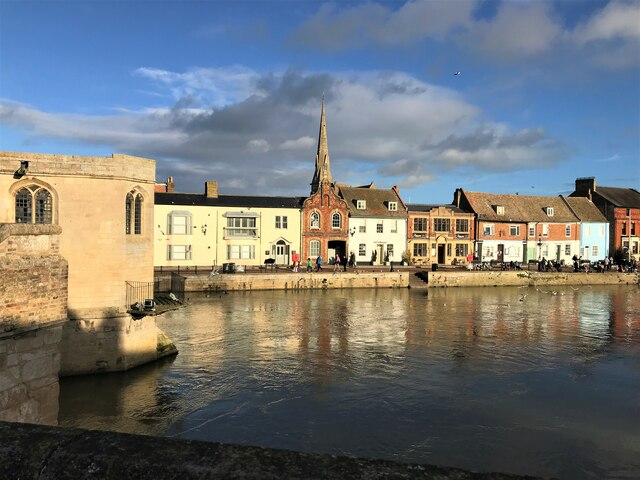 River Great Ouse and buildings on The Quay in St Ives