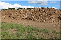 SP6234 : Dung heap in Fulwell by David Howard