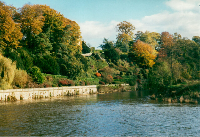 The Weir Gardens, Kenchester