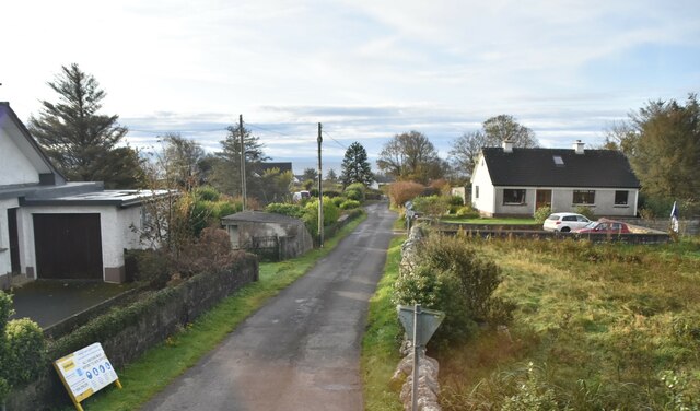 Road off the R336 © N Chadwick cc-by-sa/2.0 :: Geograph Ireland