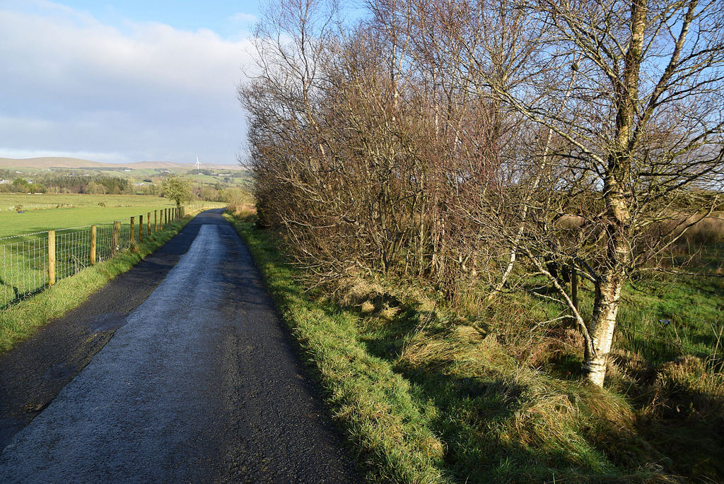 Comber Road © Kenneth Allen cc-by-sa/2.0 :: Geograph Ireland