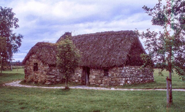 Leanach Cottage, Culloden - July 1993