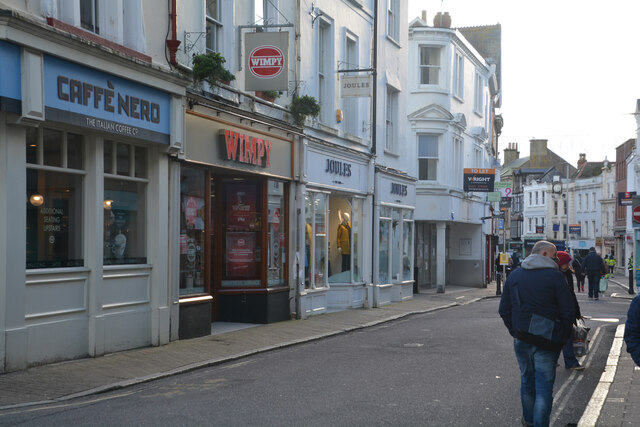 Barnstaple High Street © Lewis Clarke Cc By Sa20 Geograph