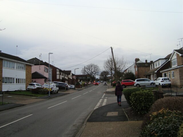 Bull Lane © John Myers cc-by-sa/2.0 :: Geograph Britain and Ireland