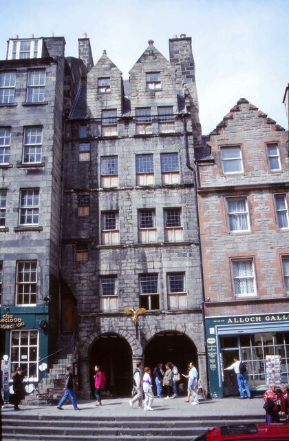 Gladstone's Land, Edinburgh - July 1993