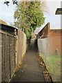 Alley near West Acton tube, to Kendal Avenue