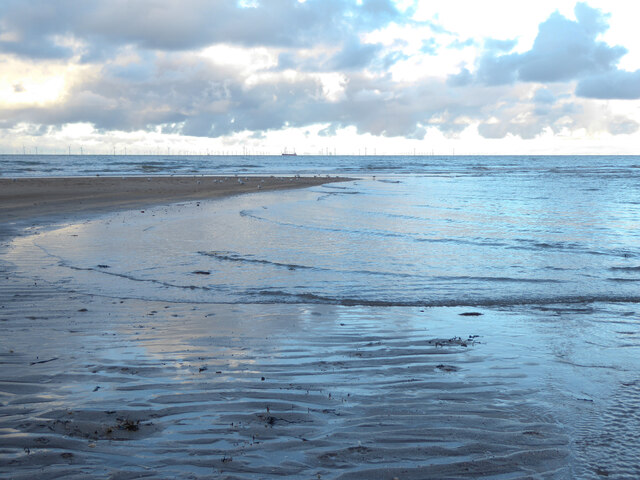 Traeth Bae Colwyn / Colwyn Bay beach (8) © Ceri Thomas cc-by-sa/2.0 ...