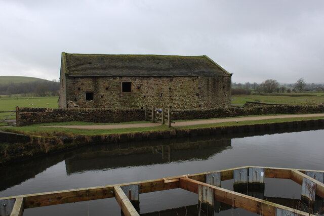 New Laithe Chris Heaton Cc By Sa Geograph Britain And Ireland