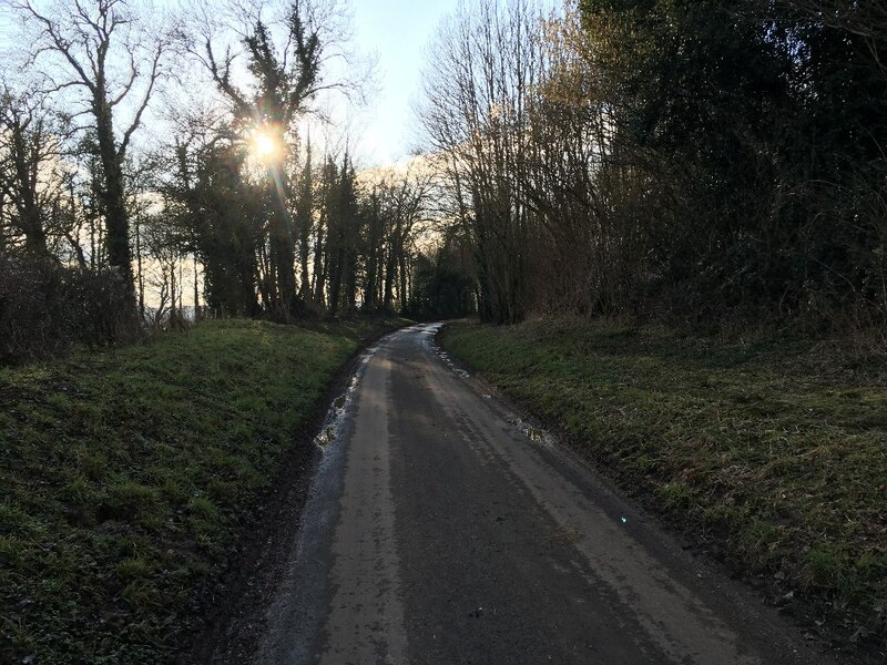 Lane known as the Harrow Way © Mr Ignavy :: Geograph Britain and Ireland