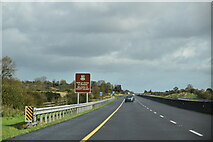 R4092 : Entering County Galway, M18 by N Chadwick