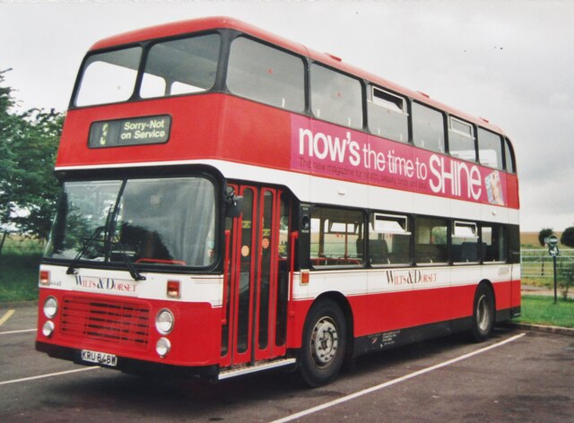Stonehenge - Wilts & Dorset Bus