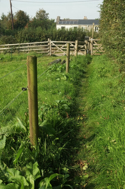 Footpath to Lutton