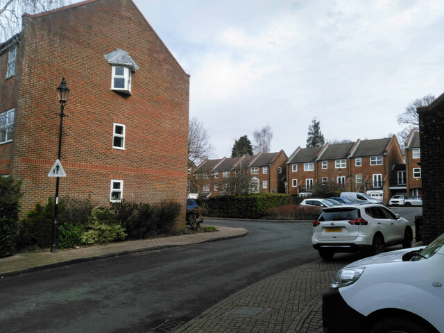 Looking into Richmond Square