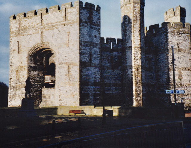 Queen Eleanor's Gate, Caernarfon Castle
